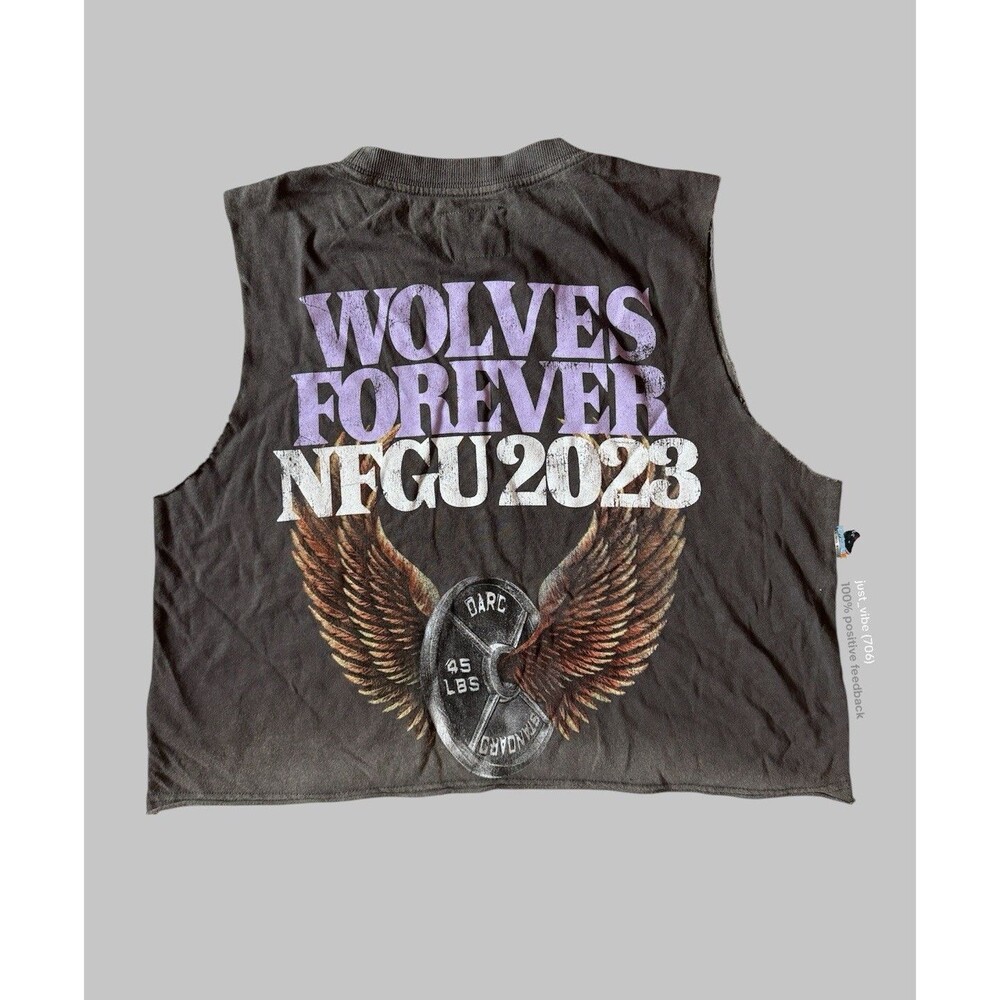 Darc Sport SHE Wolves Forever Premium Vintage Women's Cropped Tee Large NWOT